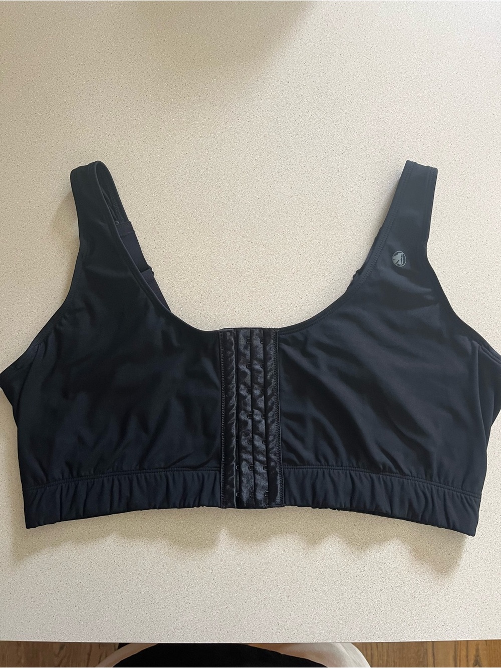 Front-Closure Support Bra in Black - Everyday Comfort